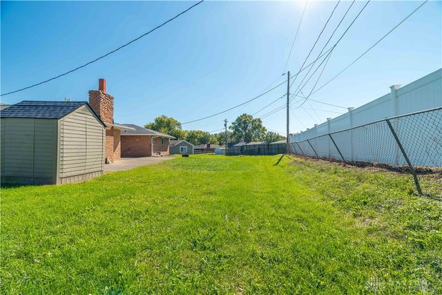 2650 Willowridge Drive, Dayton, OH 45414