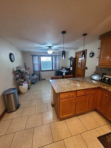 12764 S Ada Street, Calumet Park, IL 60827