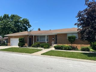12764 S Ada Street, Calumet Park, IL 60827