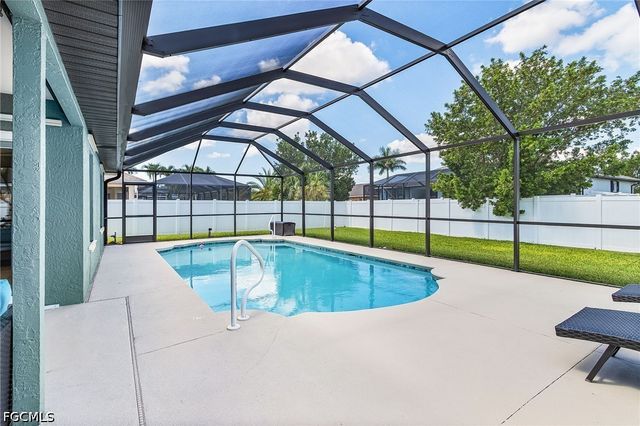 4302 SW 18th PL, Cape Coral, FL 33914