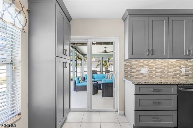 4302 SW 18th PL, Cape Coral, FL 33914