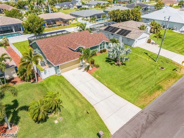 4302 SW 18th PL, Cape Coral, FL 33914