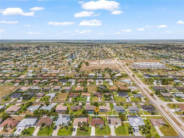 4302 SW 18th PL, Cape Coral, FL 33914