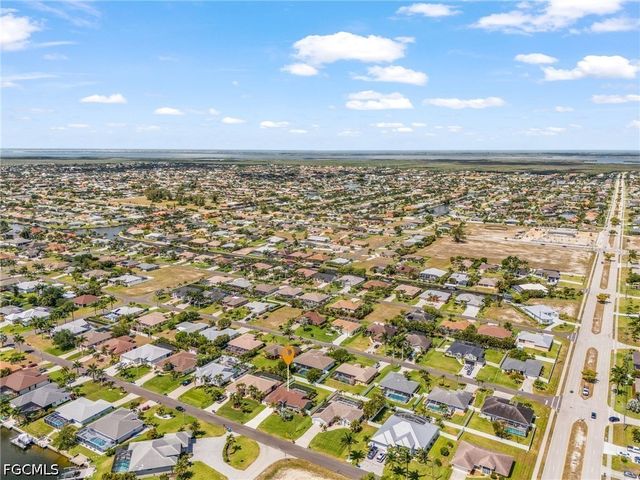 4302 SW 18th PL, Cape Coral, FL 33914