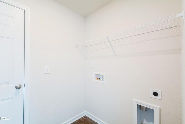 497 Turning Lake Drive, Zebulon, NC 27597