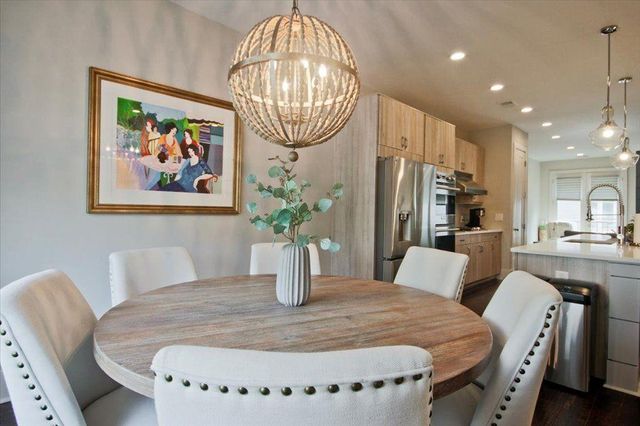 104 Canton Way, Roswell, GA 30075