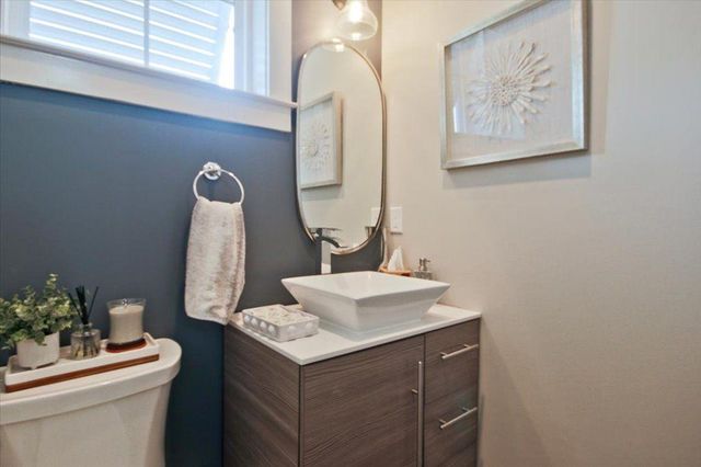 104 Canton Way, Roswell, GA 30075