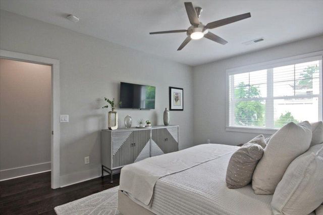 104 Canton Way, Roswell, GA 30075