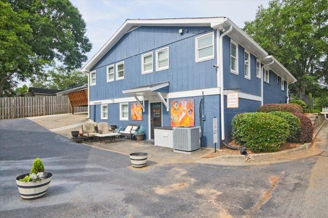 104 Canton Way, Roswell, GA 30075