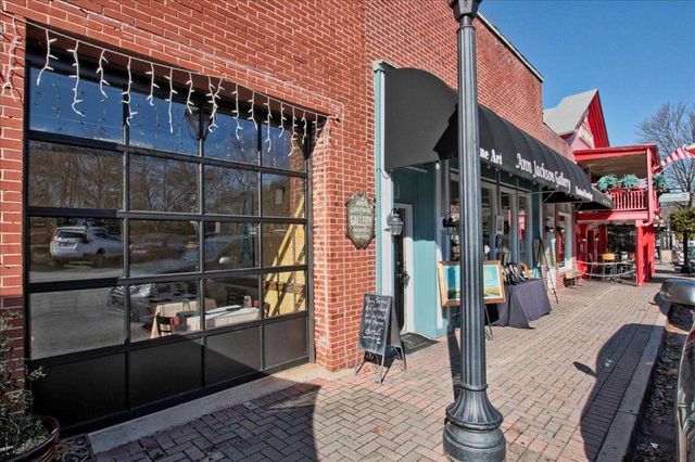 104 Canton Way, Roswell, GA 30075