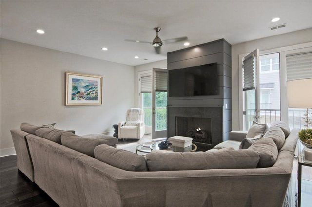 104 Canton Way, Roswell, GA 30075