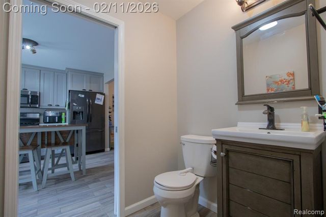 23537 Deziel Street, Saint Clair Shores, MI 48082