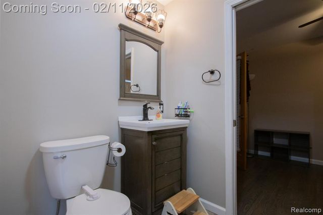 23537 Deziel Street, Saint Clair Shores, MI 48082