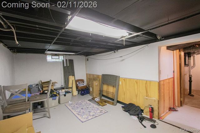 23537 Deziel Street, Saint Clair Shores, MI 48082