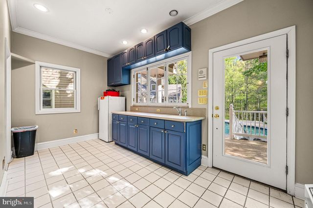 4 QUEENS CT, Landenberg, PA 19350