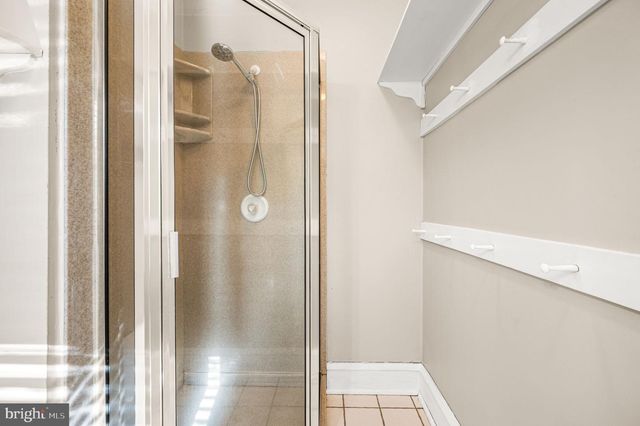 4 QUEENS CT, Landenberg, PA 19350