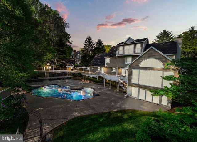 4 QUEENS CT, Landenberg, PA 19350