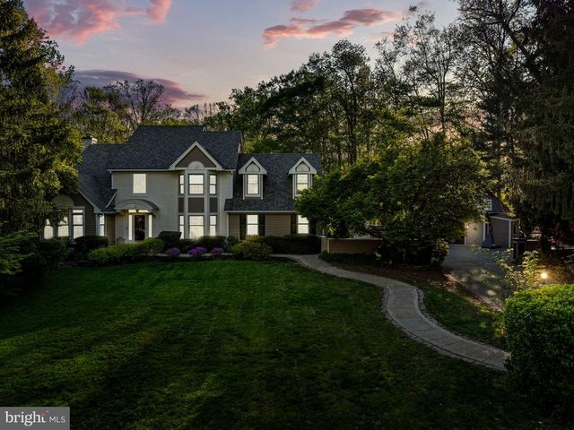 4 QUEENS CT, Landenberg, PA 19350