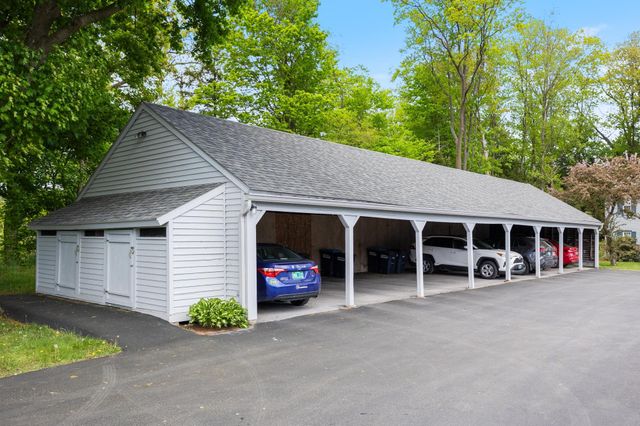 6 Twin Oaks Terrace, South Burlington, VT 05403