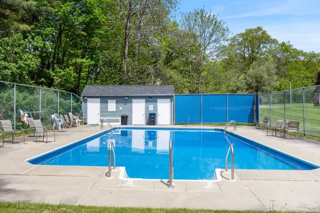 6 Twin Oaks Terrace, South Burlington, VT 05403