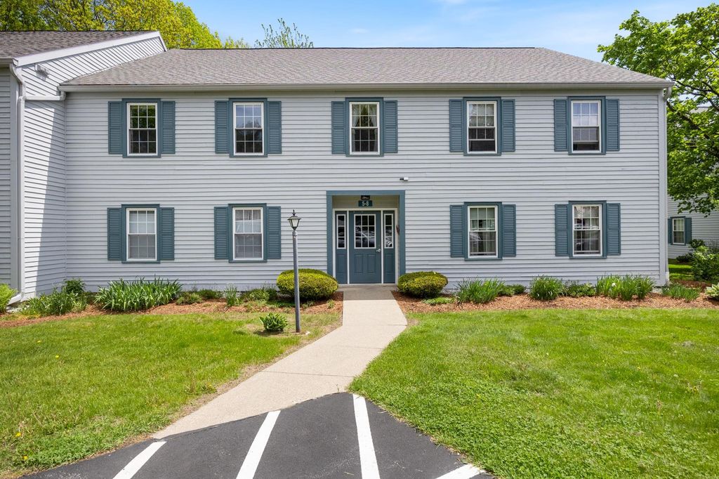 6 Twin Oaks Terrace, South Burlington, VT 05403