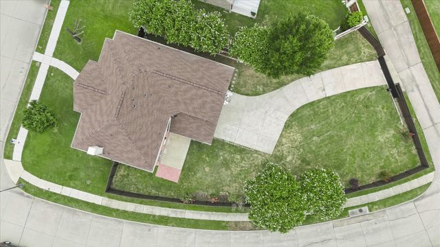 1400 Hudspeth Drive, Carrollton, TX 75010