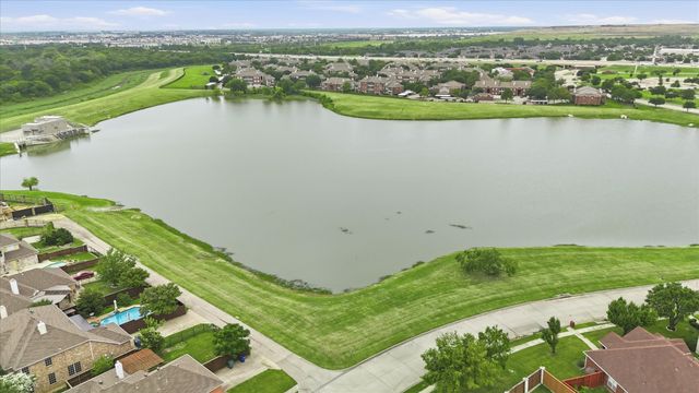 1400 Hudspeth Drive, Carrollton, TX 75010