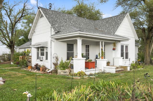 4743 S 190th Road, Halfway, MO 65663