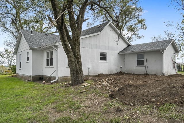 4743 S 190th Road, Halfway, MO 65663