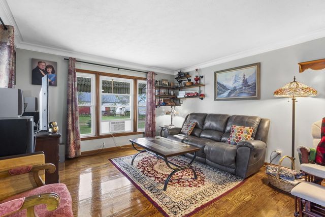 4743 S 190th Road, Halfway, MO 65663