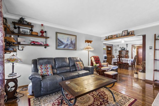 4743 S 190th Road, Halfway, MO 65663