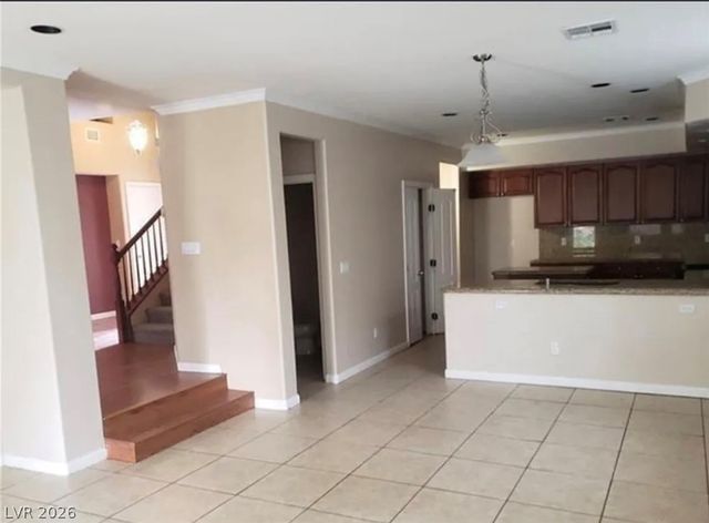 7073 Seabirds Place, North Las Vegas, NV 89084