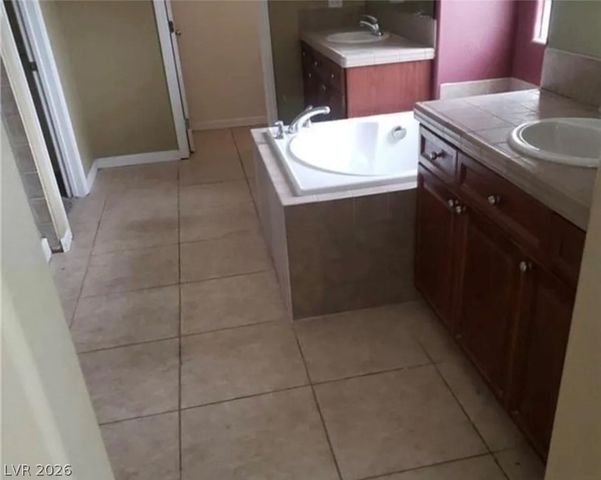 7073 Seabirds Place, North Las Vegas, NV 89084