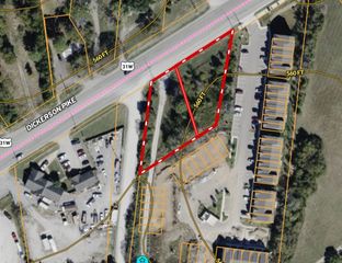 1176 S Dickerson Rd, Goodlettsville, TN 37072
