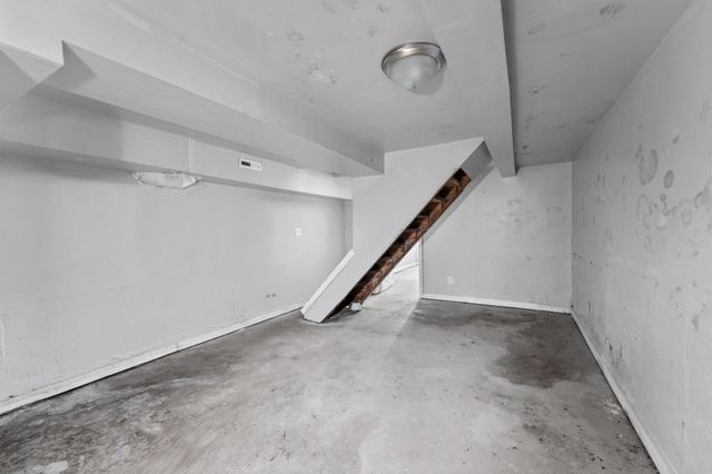1706 N MILTON AVE, Baltimore, MD 21213
