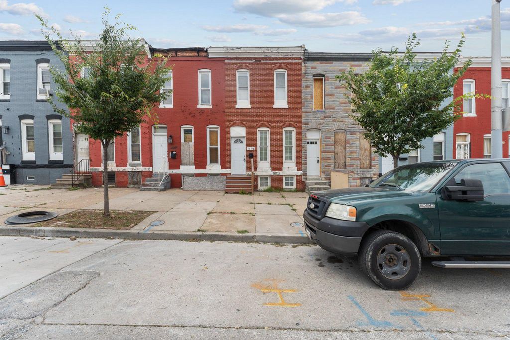 1706 N MILTON AVE, Baltimore, MD 21213