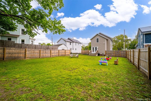 90 South Street, Warwick, NY 10990
