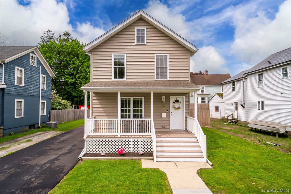 90 South Street, Warwick, NY 10990