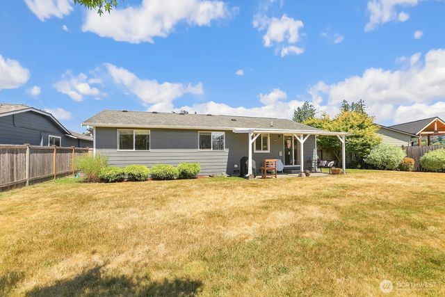 6618 98th Place NE, Marysville, WA 98270
