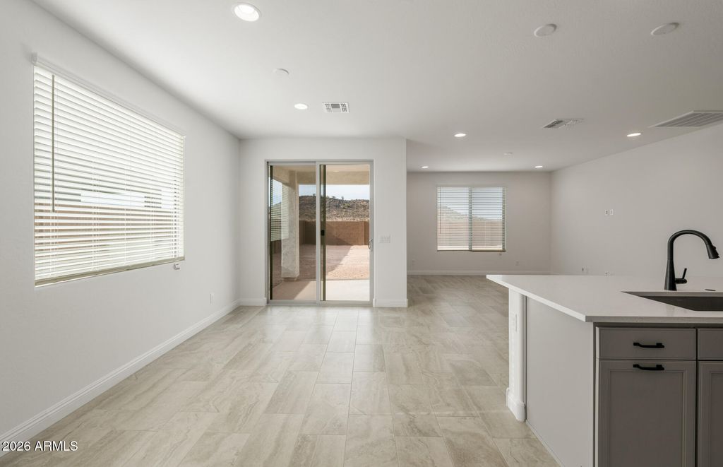8050 W MEADOWLARK Way, Florence, AZ 85132 — photo 5