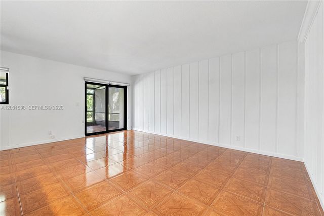 398 Fern Drive 106, Weston, FL 33326