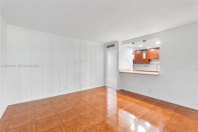 398 Fern Drive 106, Weston, FL 33326