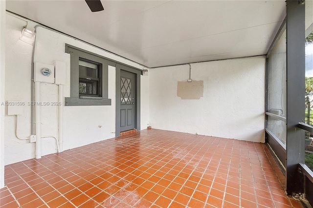 398 Fern Drive 106, Weston, FL 33326