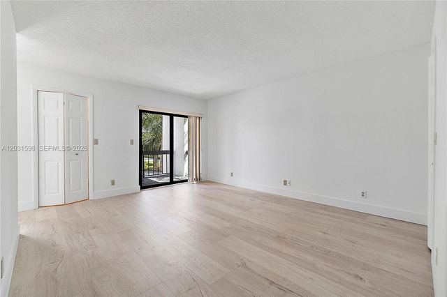 398 Fern Drive 106, Weston, FL 33326