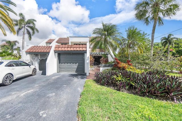 398 Fern Drive 106, Weston, FL 33326