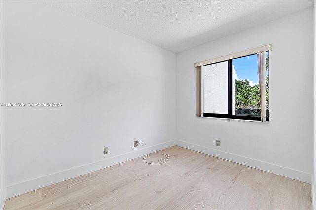 398 Fern Drive 106, Weston, FL 33326