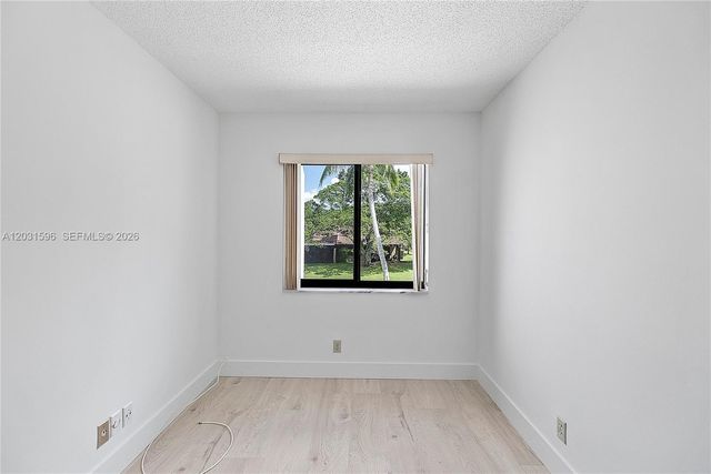 398 Fern Drive 106, Weston, FL 33326