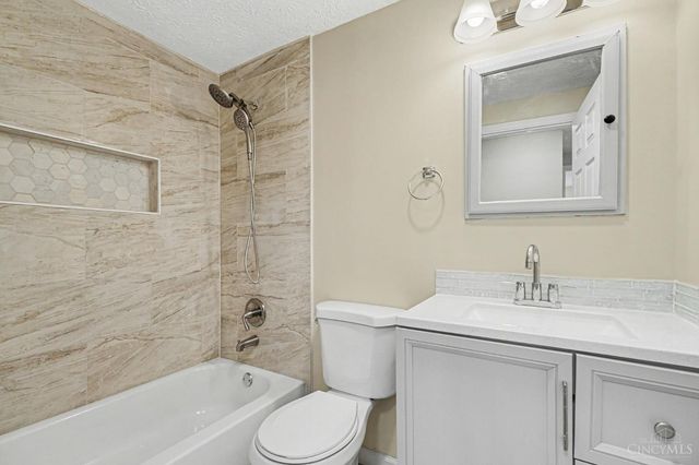 11586 Pippin Road, Colerain Twp, OH 45231