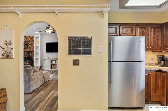 1410 Beechwood Avenue, Papillion, NE 68133