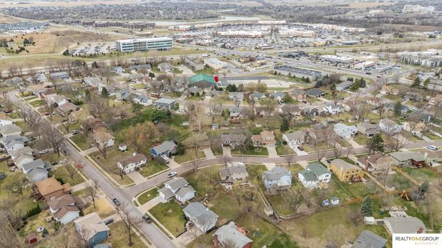 1410 Beechwood Avenue, Papillion, NE 68133